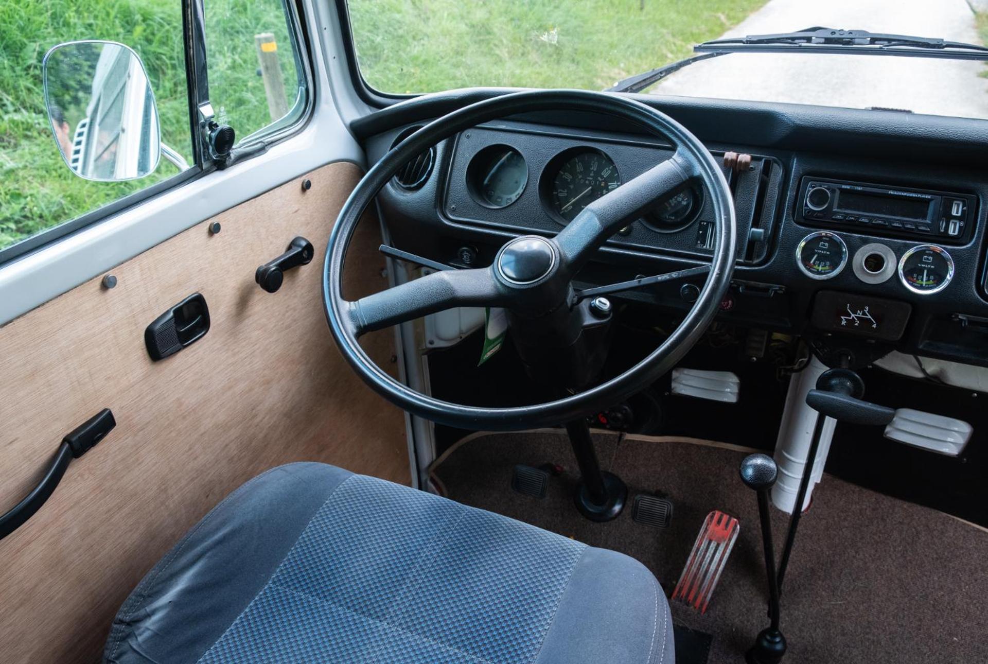 Retro Vw Kombi T2 Campervan L'Hospitalet de Llobregat Eksteriør bilde